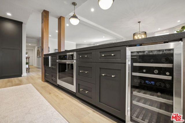 14115 Moorpark Street 311, Sherman Oaks, CA 91423