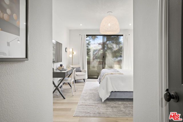 14115 Moorpark Street 311, Sherman Oaks, CA 91423