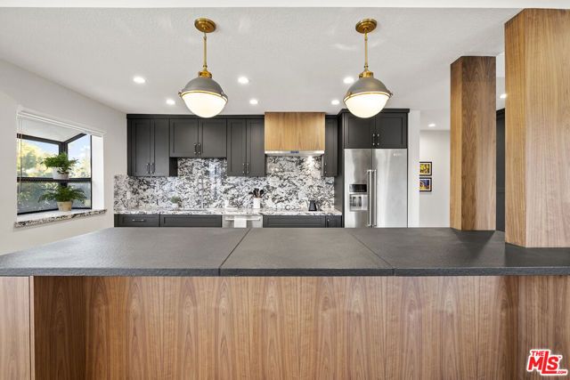 14115 Moorpark Street 311, Sherman Oaks, CA 91423