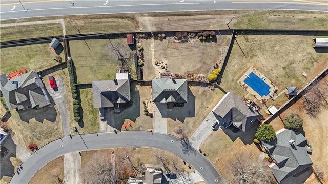 24 Carrington Drive, Cartersville, GA 30120