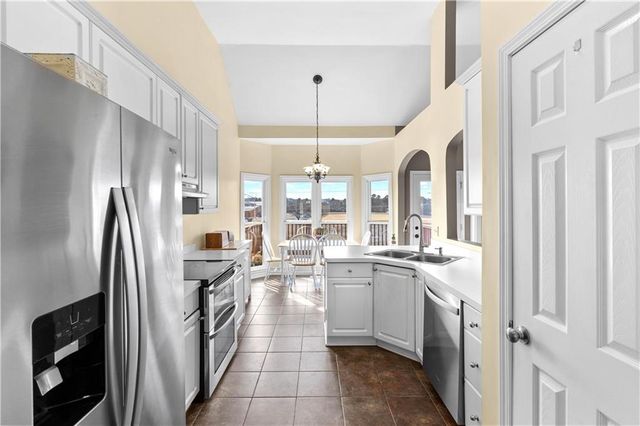 24 Carrington Drive, Cartersville, GA 30120