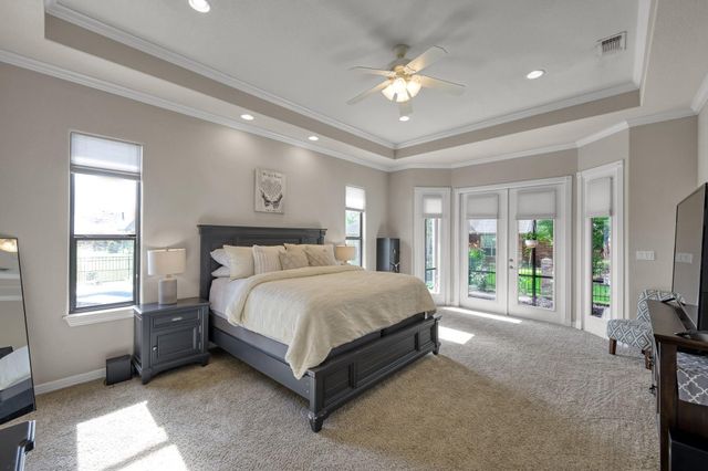 220 Palais Verde Road, Montgomery, TX 77356