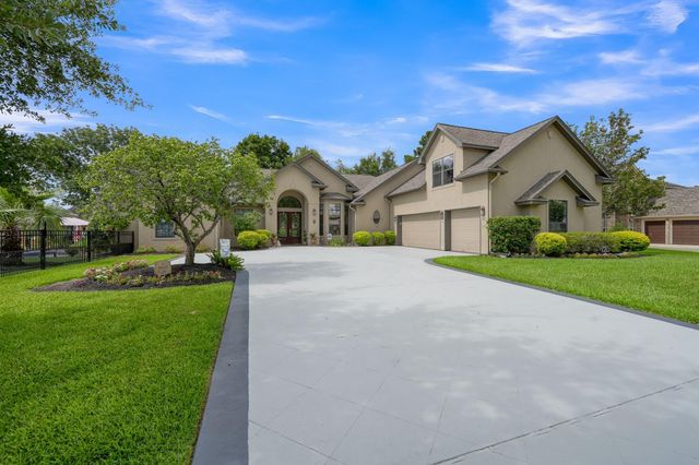220 Palais Verde Road, Montgomery, TX 77356