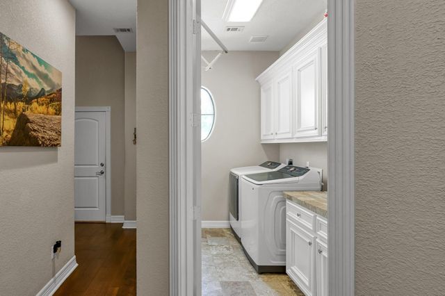 220 Palais Verde Road, Montgomery, TX 77356