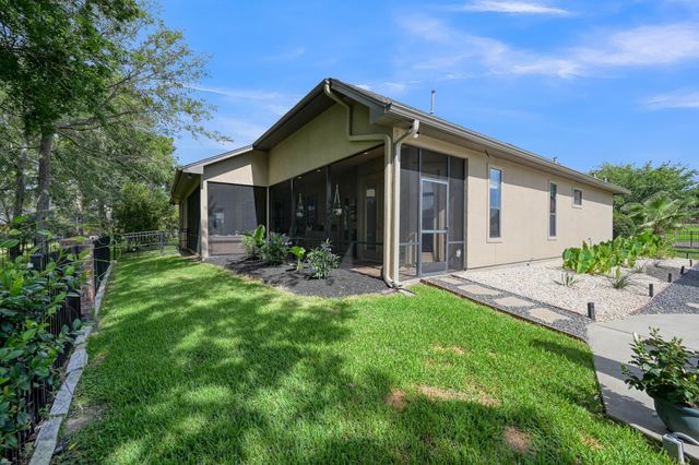 220 Palais Verde Road, Montgomery, TX 77356