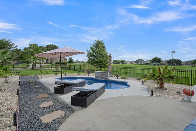 220 Palais Verde Road, Montgomery, TX 77356