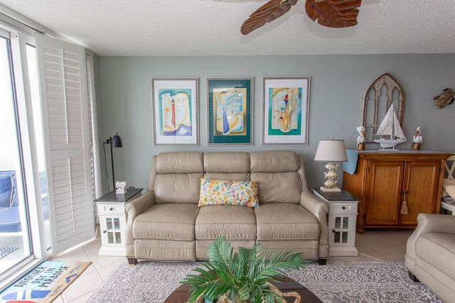 5310 N Ocean Blvd Unit 8B, North Myrtle Beach, SC 29582