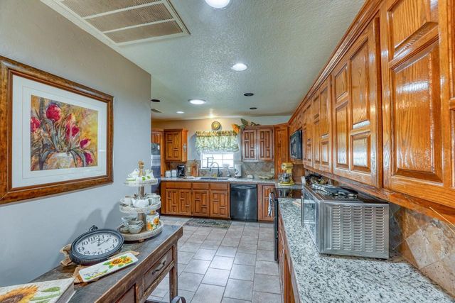 603 Sun Ray, Horseshoe Bay, TX 78657