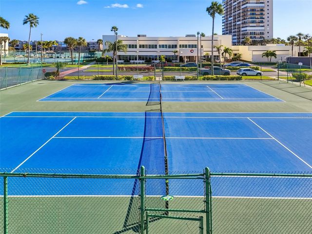 7930 SUN ISLAND DRIVE S 103, South Pasadena, FL 33707