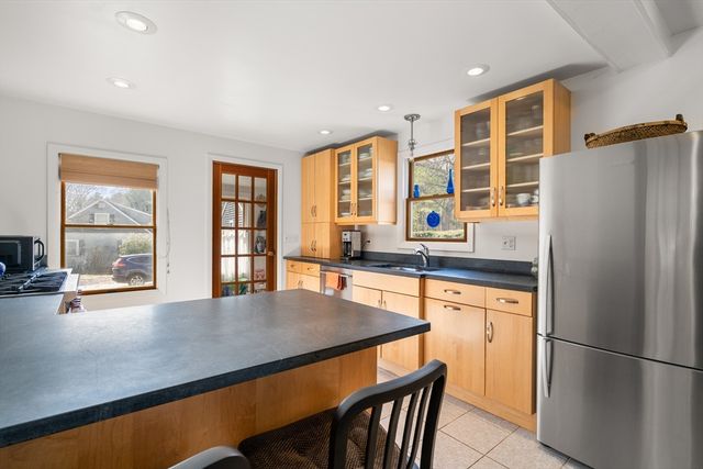 416 Tremont St, Duxbury, MA 02332