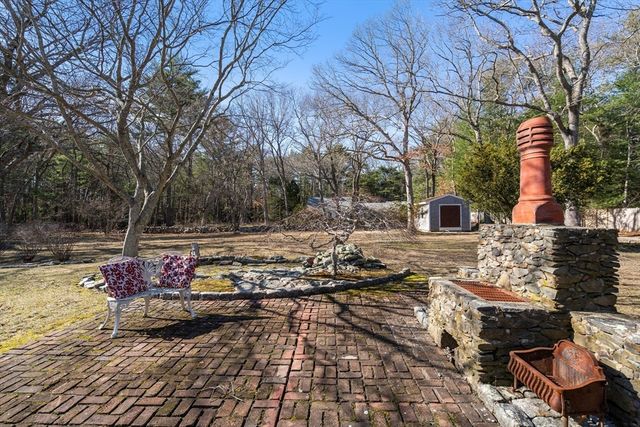 416 Tremont St, Duxbury, MA 02332