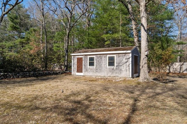 416 Tremont St, Duxbury, MA 02332