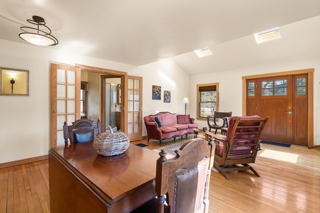 416 Tremont St, Duxbury, MA 02332