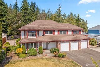 5511 NW Eldorado Boulevard, Bremerton, WA 98312