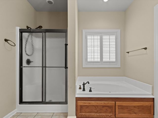 715 S Clinton St, Athens, AL 35611