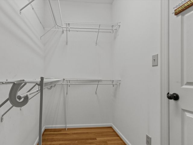 715 S Clinton St, Athens, AL 35611