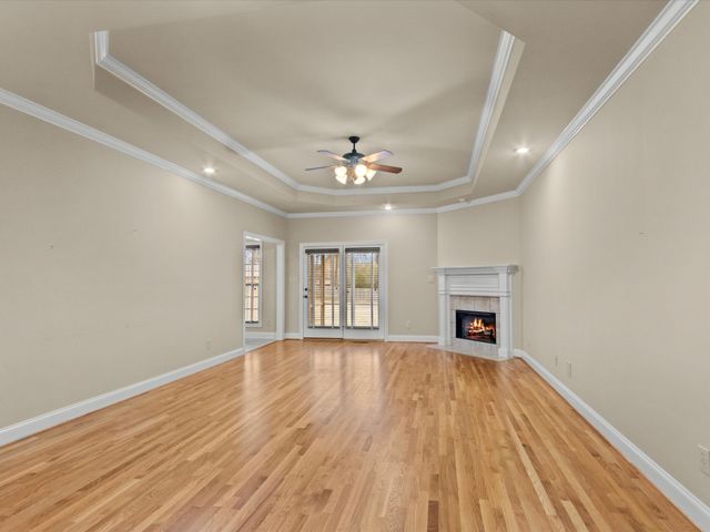 715 S Clinton St, Athens, AL 35611