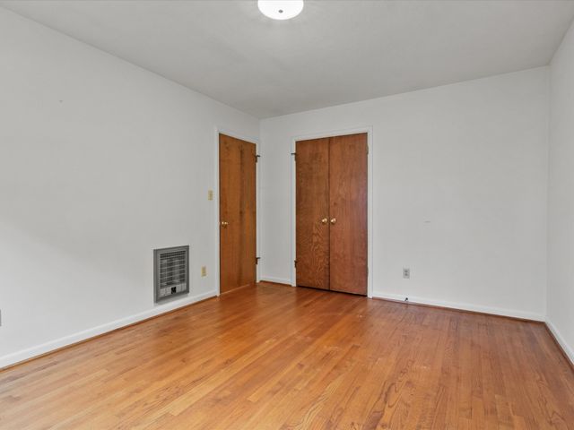 715 S Clinton St, Athens, AL 35611