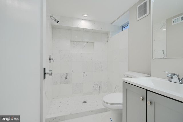 621 PONCA ST, Baltimore, MD 21224