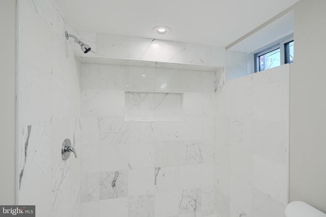 621 PONCA ST, Baltimore, MD 21224