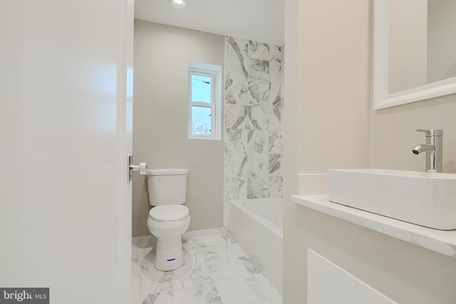 621 PONCA ST, Baltimore, MD 21224