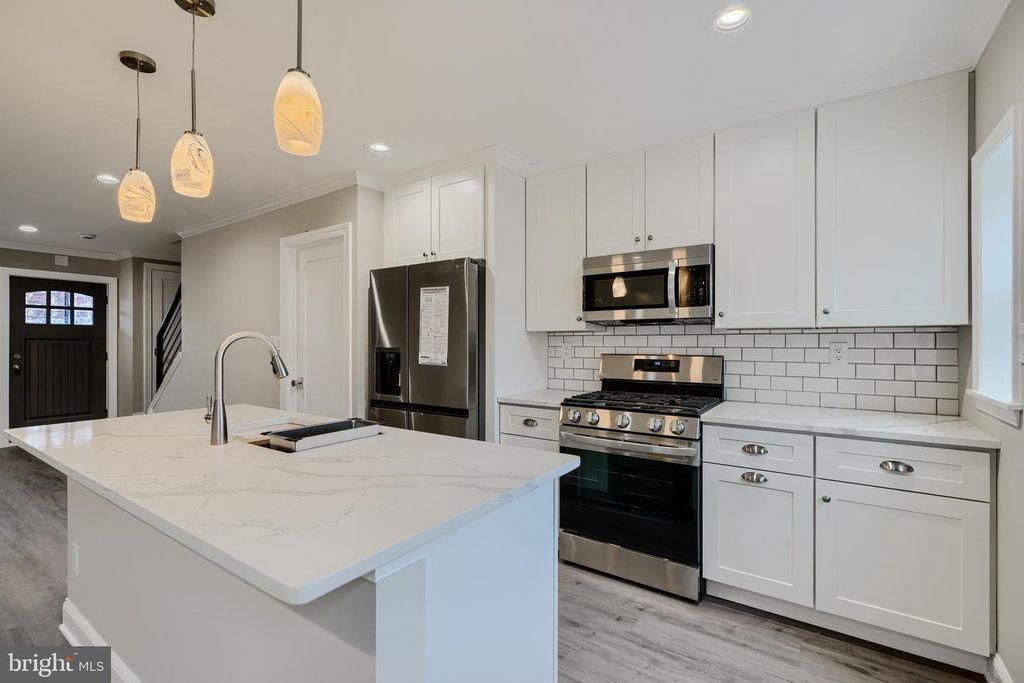 621 PONCA ST, Baltimore, MD 21224