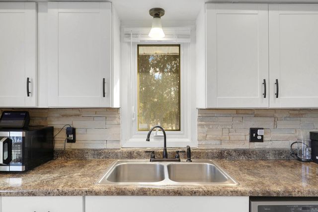 106 19th Avenue N, South Saint Paul, MN 55075