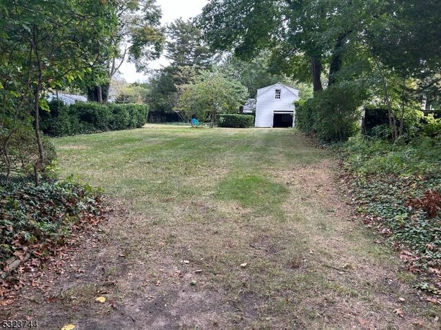 1100 Bradford Dr, Point Pleasant Boro, NJ 08742