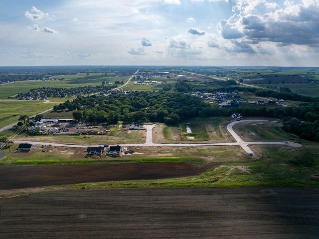 7131 Black Oak Drive, Bettendorf, IA 52722