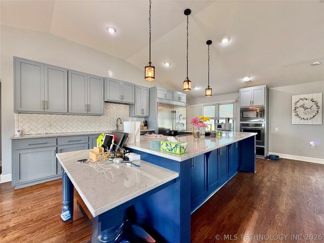 8605 S College Avenue, Tulsa, OK 74137