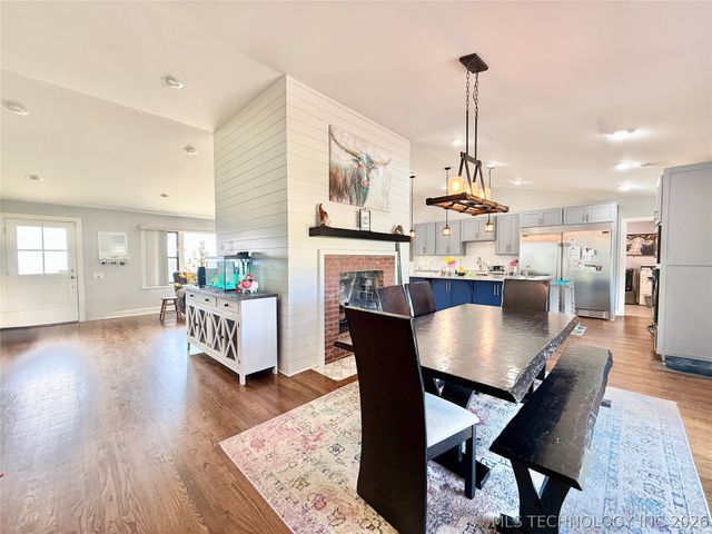 8605 S College Avenue, Tulsa, OK 74137