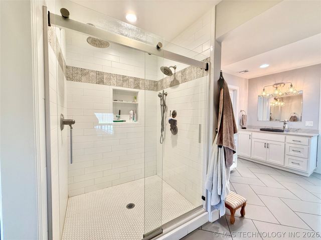 8605 S College Avenue, Tulsa, OK 74137