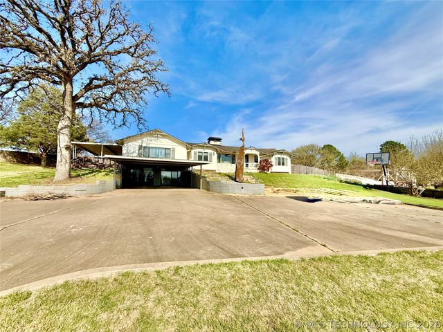 8605 S College Avenue, Tulsa, OK 74137