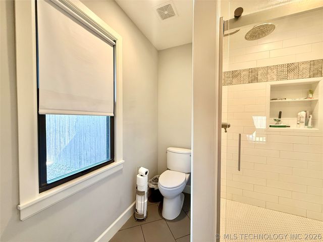 8605 S College Avenue, Tulsa, OK 74137