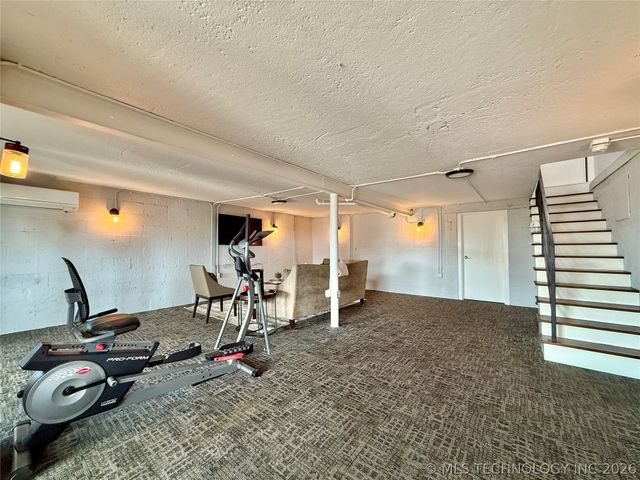 8605 S College Avenue, Tulsa, OK 74137