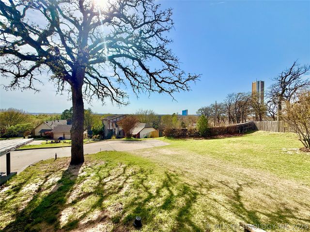 8605 S College Avenue, Tulsa, OK 74137