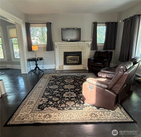 1108 Duryea, Raymond, WA 98577