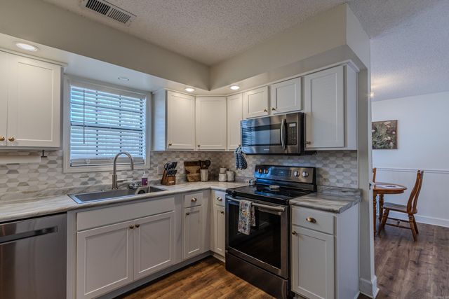 1307 Daniel Drive, Paragould, AR 72450