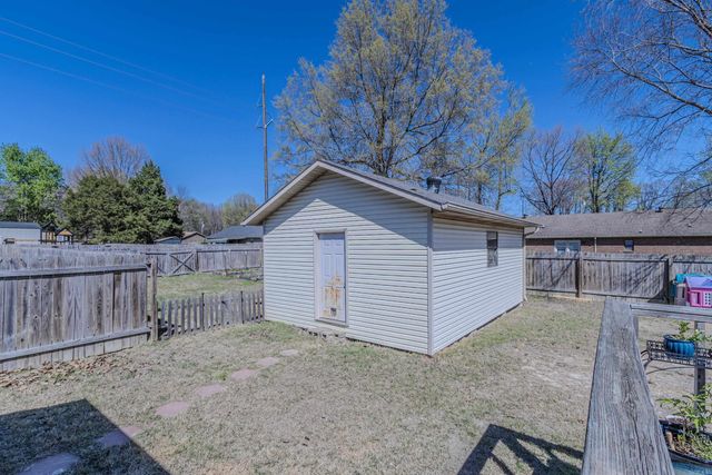 1307 Daniel Drive, Paragould, AR 72450