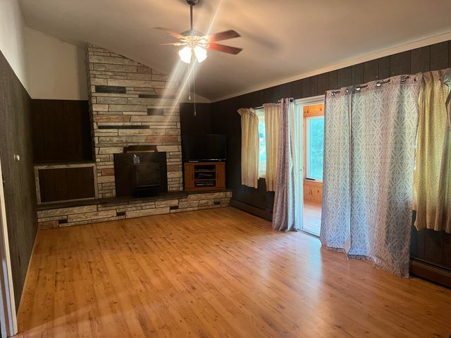 105 Grove Street, Keeseville, NY 12944