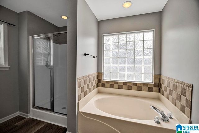 120 KENTWOOD DRIVE, Alabaster, AL 35007