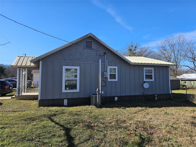 165 Elmwood Road, Whitney, TX 76692