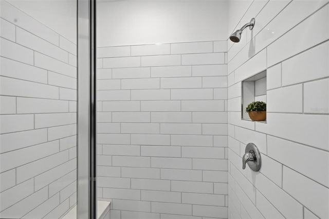 6516 SILVERSTAR DRIVE, Sarasota, FL 34240