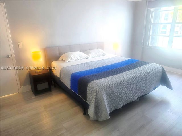 5151 Collins Ave 427, Miami Beach, FL 33140