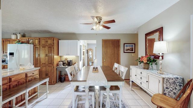 1067 Mohawk Trail SW, Hartville, OH 44632