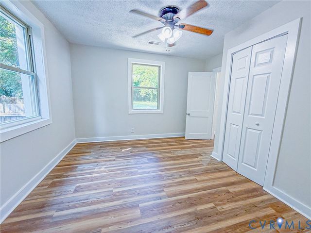 214 Carnation St, Richmond, VA 23225