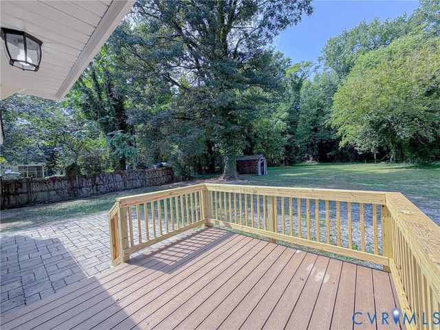 214 Carnation St, Richmond, VA 23225