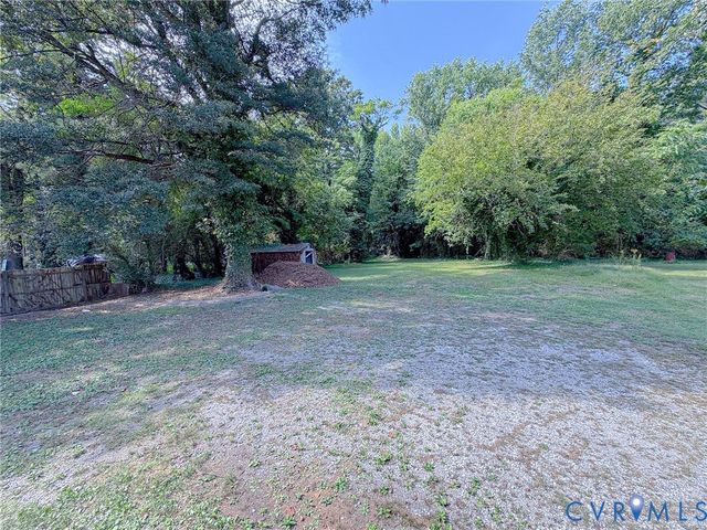 214 Carnation St, Richmond, VA 23225