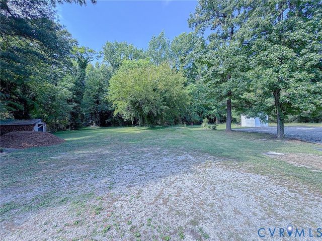 214 Carnation St, Richmond, VA 23225