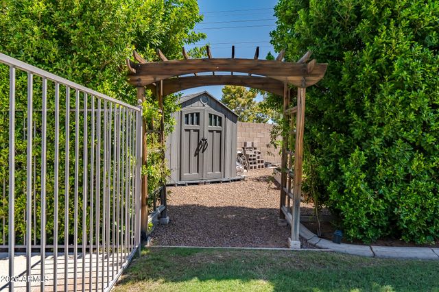 1921 E HEATHER Avenue, Gilbert, AZ 85234